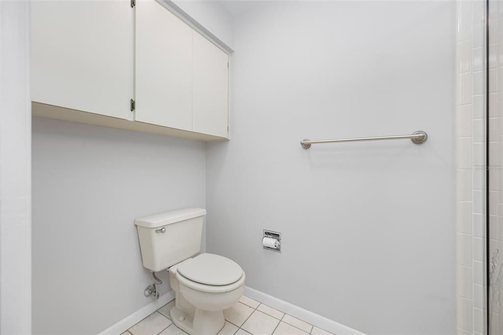 For Sale: $199,000 (2 beds, 2 baths, 1232 Square Feet)