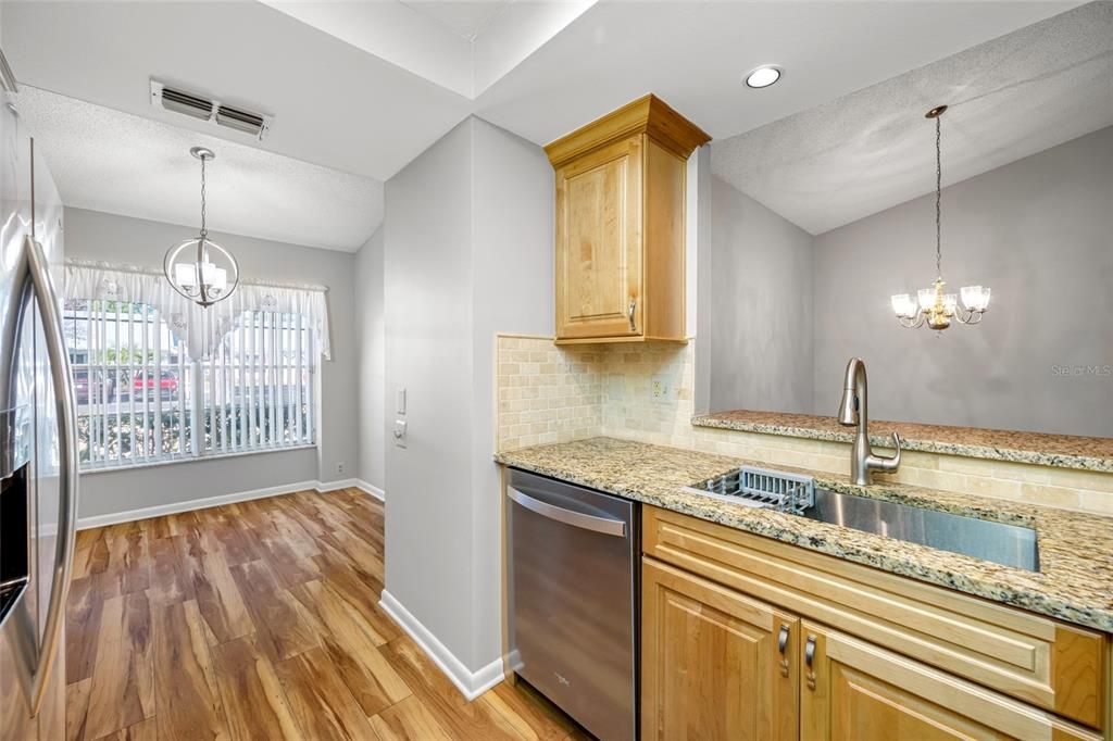 For Sale: $199,000 (2 beds, 2 baths, 1232 Square Feet)