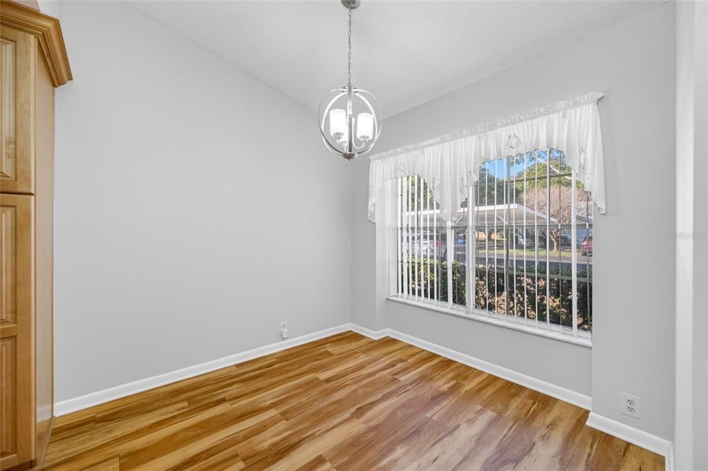 For Sale: $199,000 (2 beds, 2 baths, 1232 Square Feet)