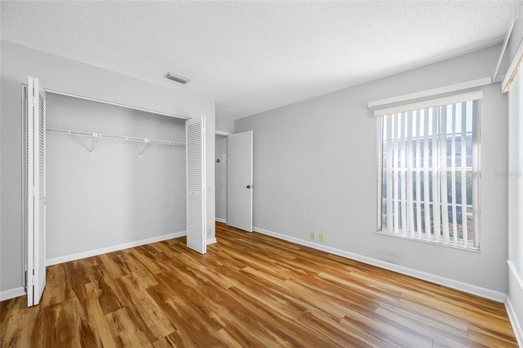 For Sale: $199,000 (2 beds, 2 baths, 1232 Square Feet)