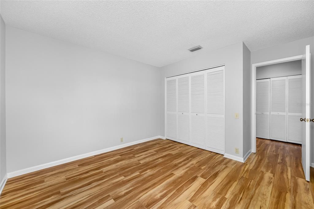 For Sale: $199,000 (2 beds, 2 baths, 1232 Square Feet)