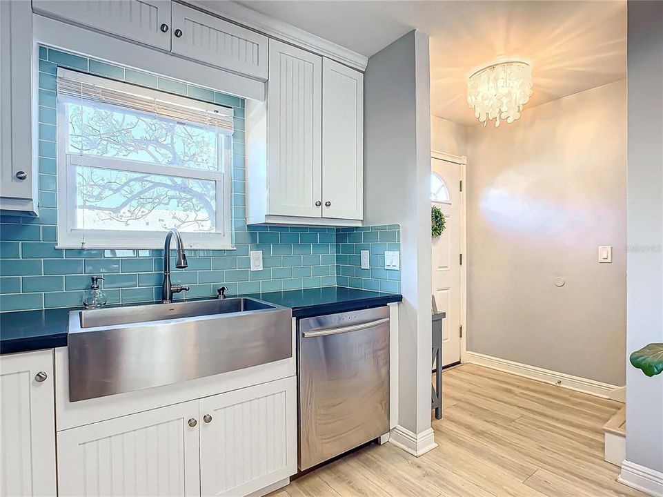 For Sale: $439,000 (3 beds, 2 baths, 1608 Square Feet)