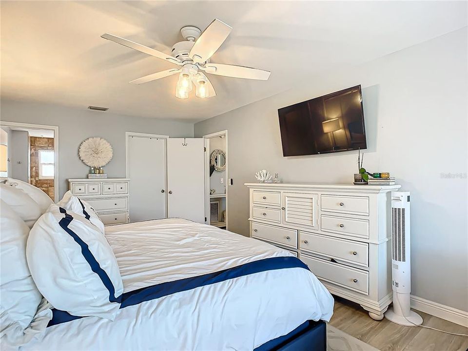 For Sale: $439,000 (3 beds, 2 baths, 1608 Square Feet)