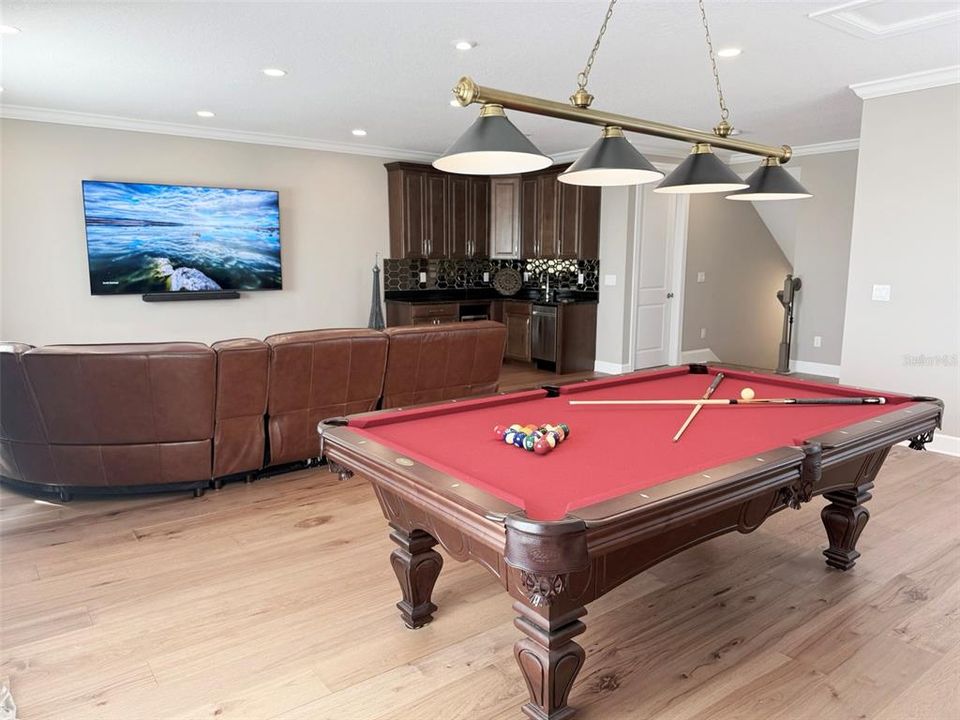 合同活跃: $2,549,900 (4 贝兹, 4 浴室, 4938 平方英尺)