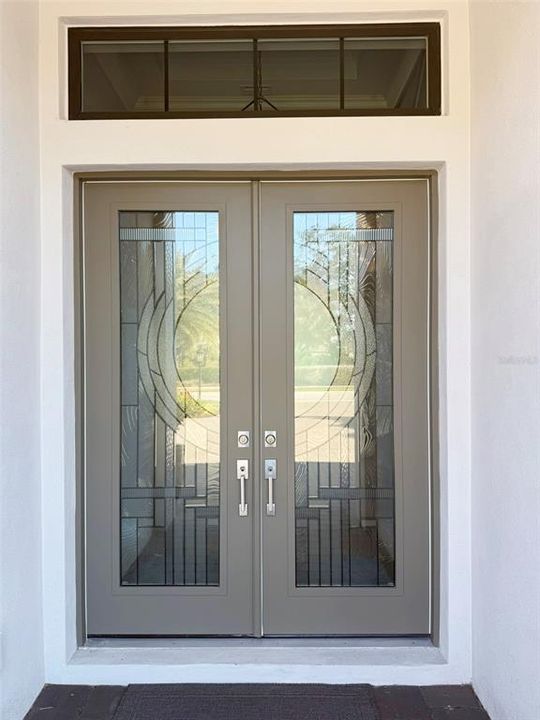 合同活跃: $2,549,900 (4 贝兹, 4 浴室, 4938 平方英尺)