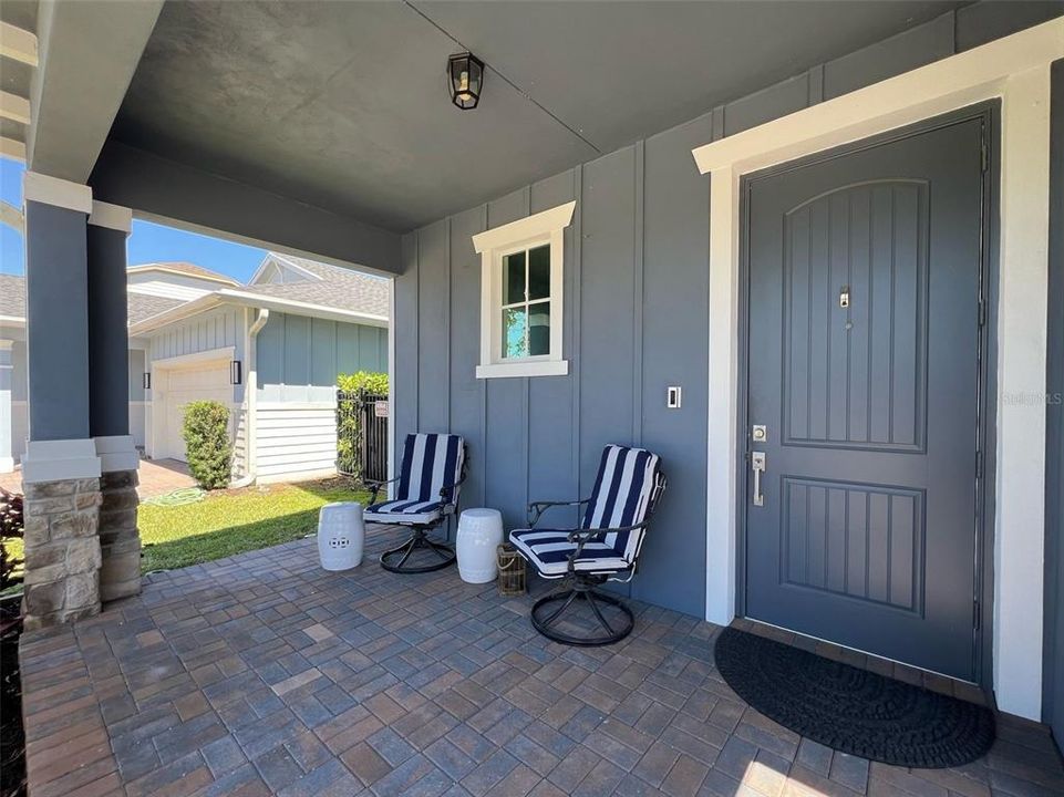 For Sale: $665,000 (4 beds, 3 baths, 2401 Square Feet)