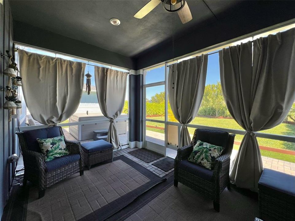 For Sale: $665,000 (4 beds, 3 baths, 2401 Square Feet)