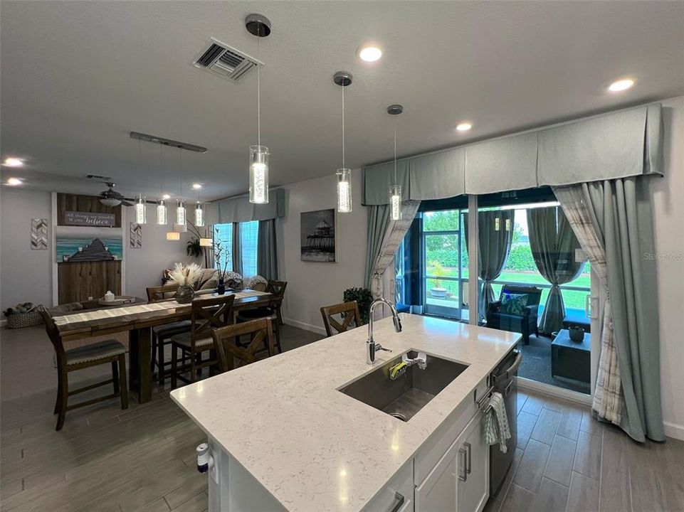 For Sale: $665,000 (4 beds, 3 baths, 2401 Square Feet)