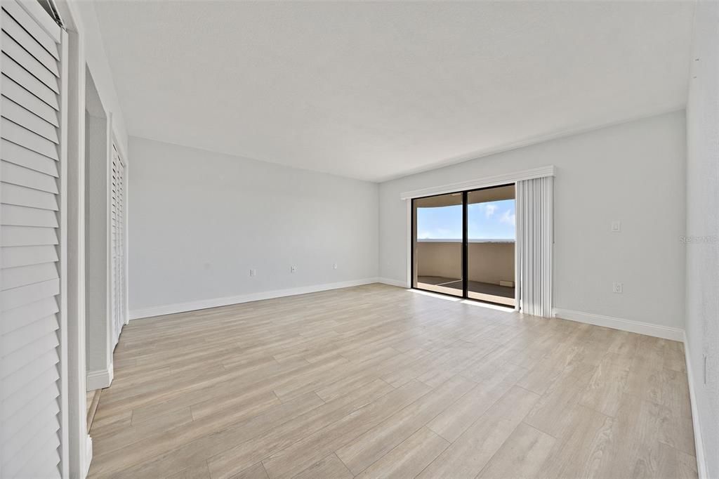 En Venta: $599,000 (2 camas, 2 baños, 1320 Pies cuadrados)