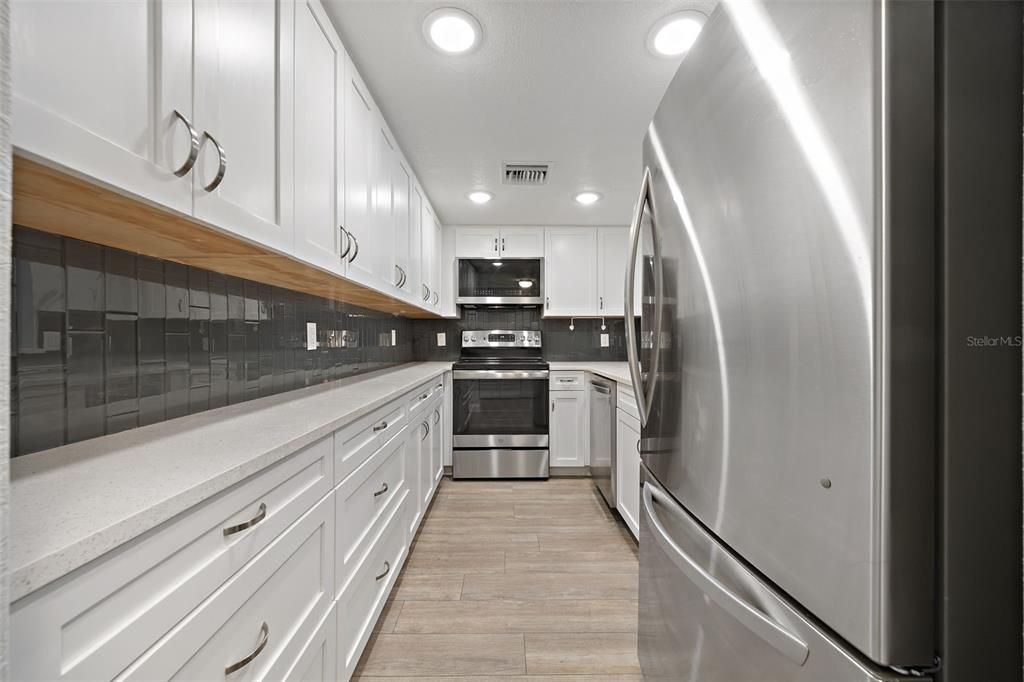 En Venta: $599,000 (2 camas, 2 baños, 1320 Pies cuadrados)