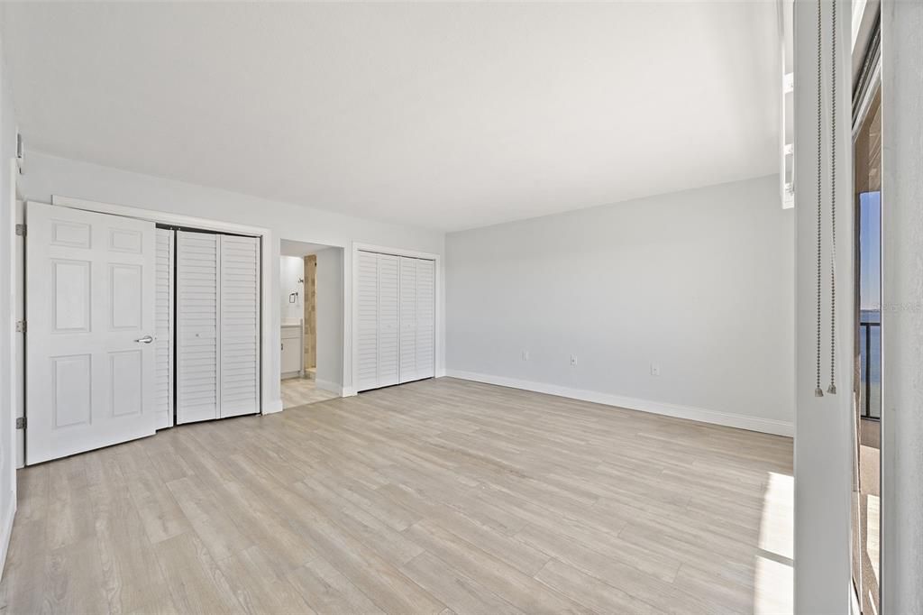 En Venta: $599,000 (2 camas, 2 baños, 1320 Pies cuadrados)