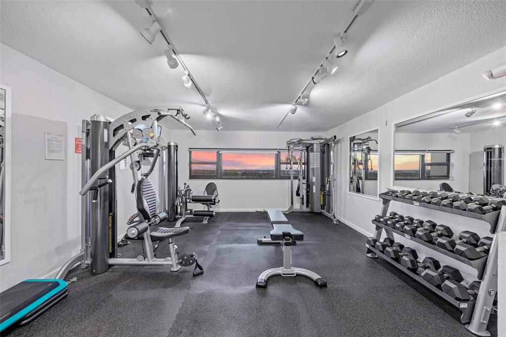 En Venta: $599,000 (2 camas, 2 baños, 1320 Pies cuadrados)