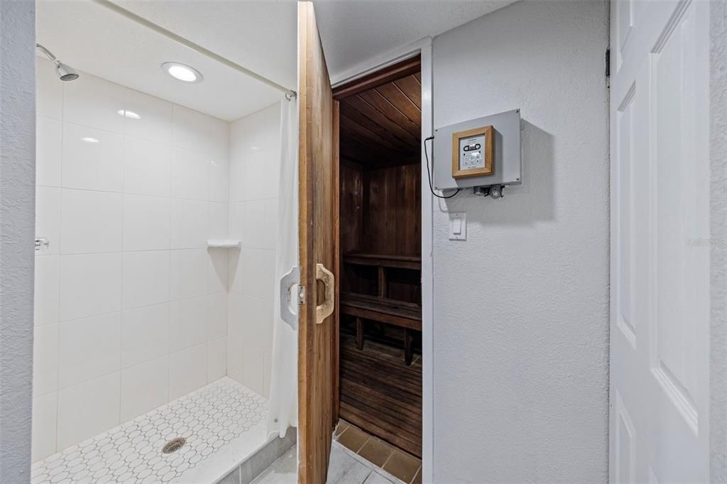 En Venta: $599,000 (2 camas, 2 baños, 1320 Pies cuadrados)