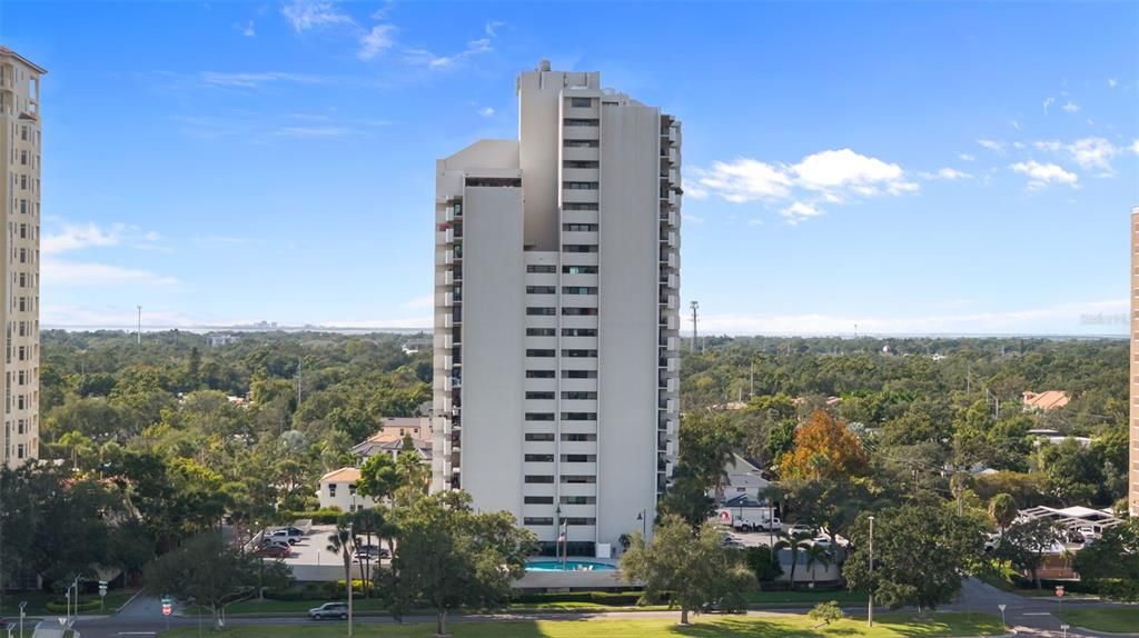 En Venta: $599,000 (2 camas, 2 baños, 1320 Pies cuadrados)