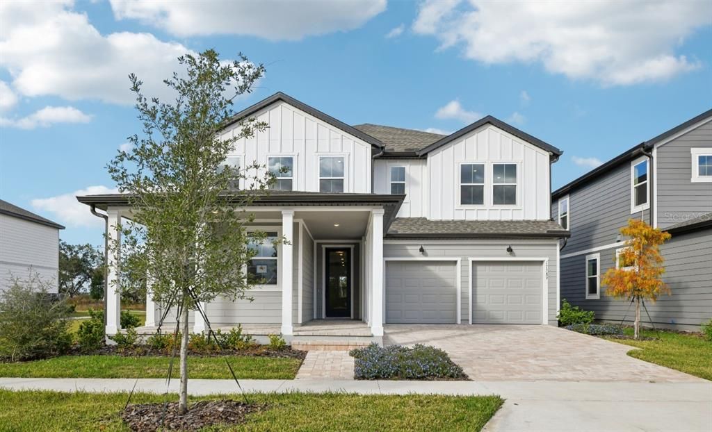 For Sale: $999,990 (5 beds, 4 baths, 3711 Square Feet)