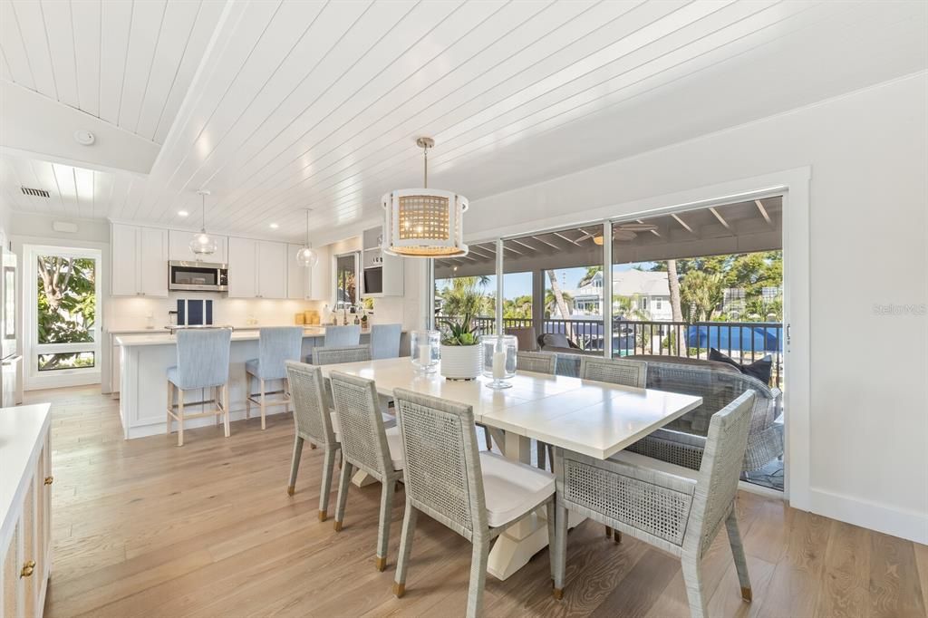 待售: $5,750,000 (4 贝兹, 3 浴室, 2548 平方英尺)