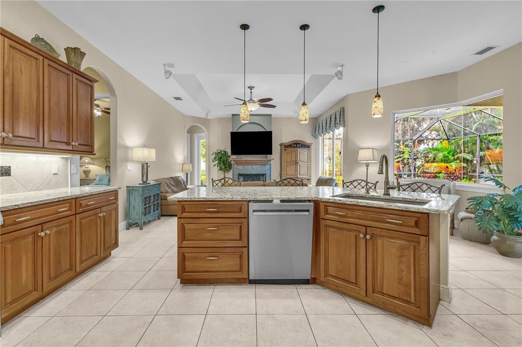 For Sale: $869,000 (3 beds, 3 baths, 2438 Square Feet)