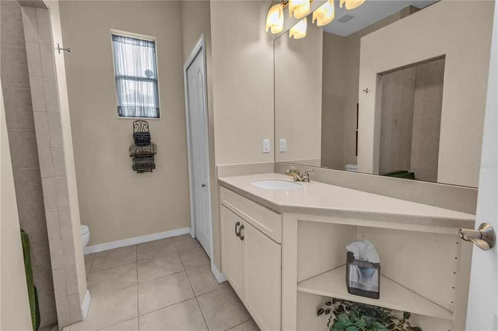 For Sale: $869,000 (3 beds, 3 baths, 2438 Square Feet)