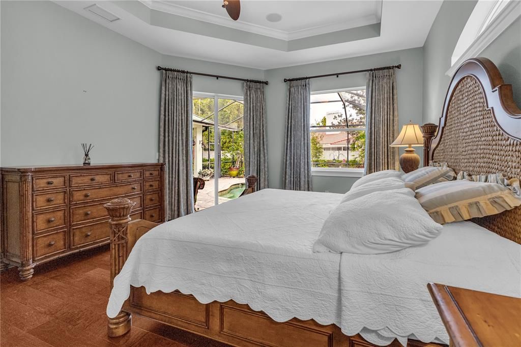 For Sale: $869,000 (3 beds, 3 baths, 2438 Square Feet)