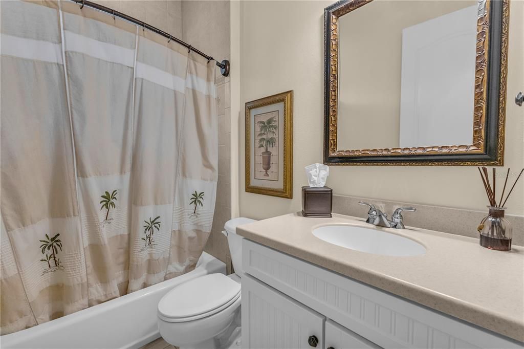 For Sale: $869,000 (3 beds, 3 baths, 2438 Square Feet)