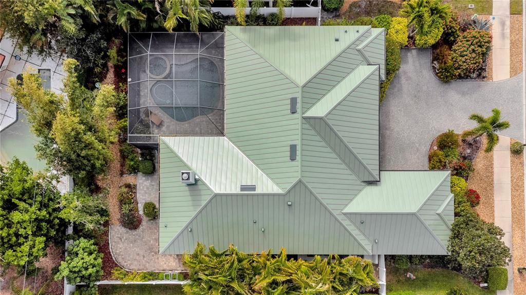 For Sale: $869,000 (3 beds, 3 baths, 2438 Square Feet)