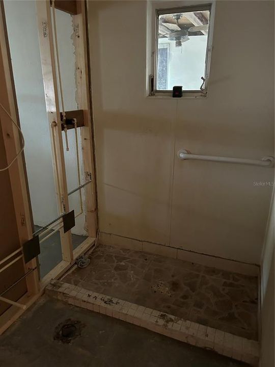 En Venta: $150,000 (2 camas, 1 baños, 1218 Pies cuadrados)