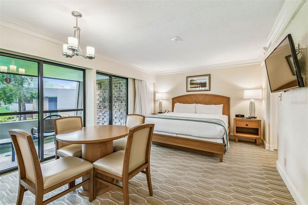 For Sale: $184,900 (1 beds, 1 baths, 530 Square Feet)