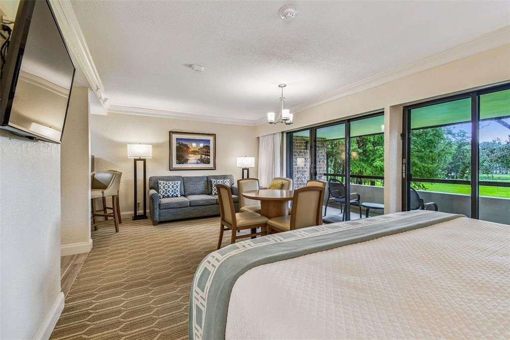 For Sale: $184,900 (1 beds, 1 baths, 530 Square Feet)