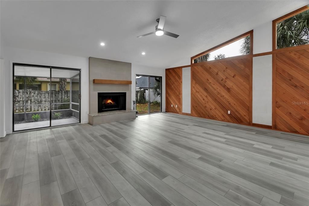 En Venta: $479,000 (3 camas, 2 baños, 2021 Pies cuadrados)