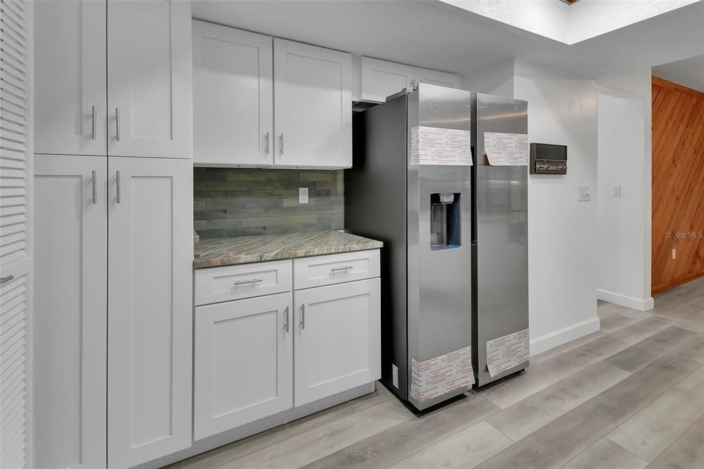 En Venta: $479,000 (3 camas, 2 baños, 2021 Pies cuadrados)