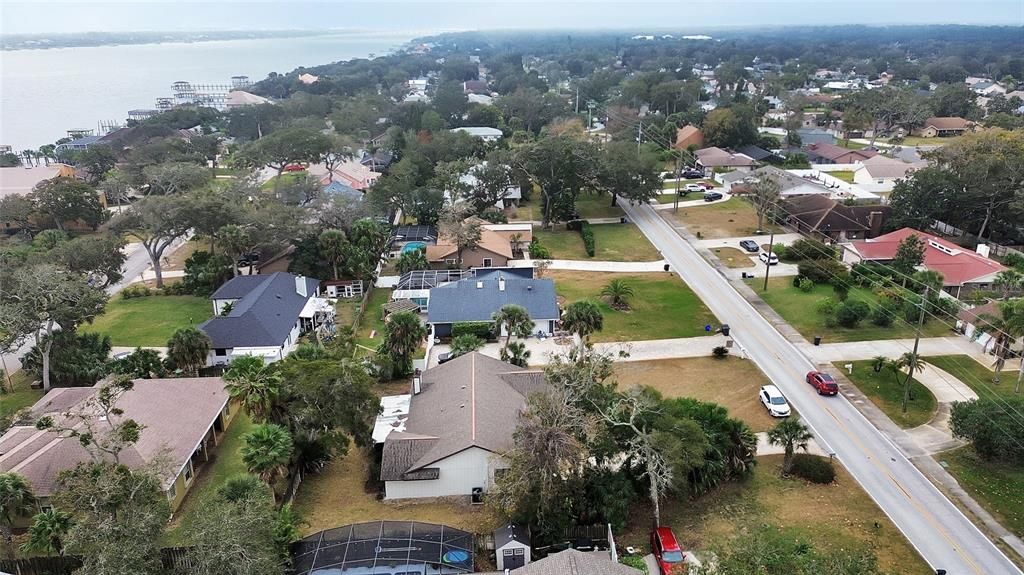 En Venta: $479,000 (3 camas, 2 baños, 2021 Pies cuadrados)