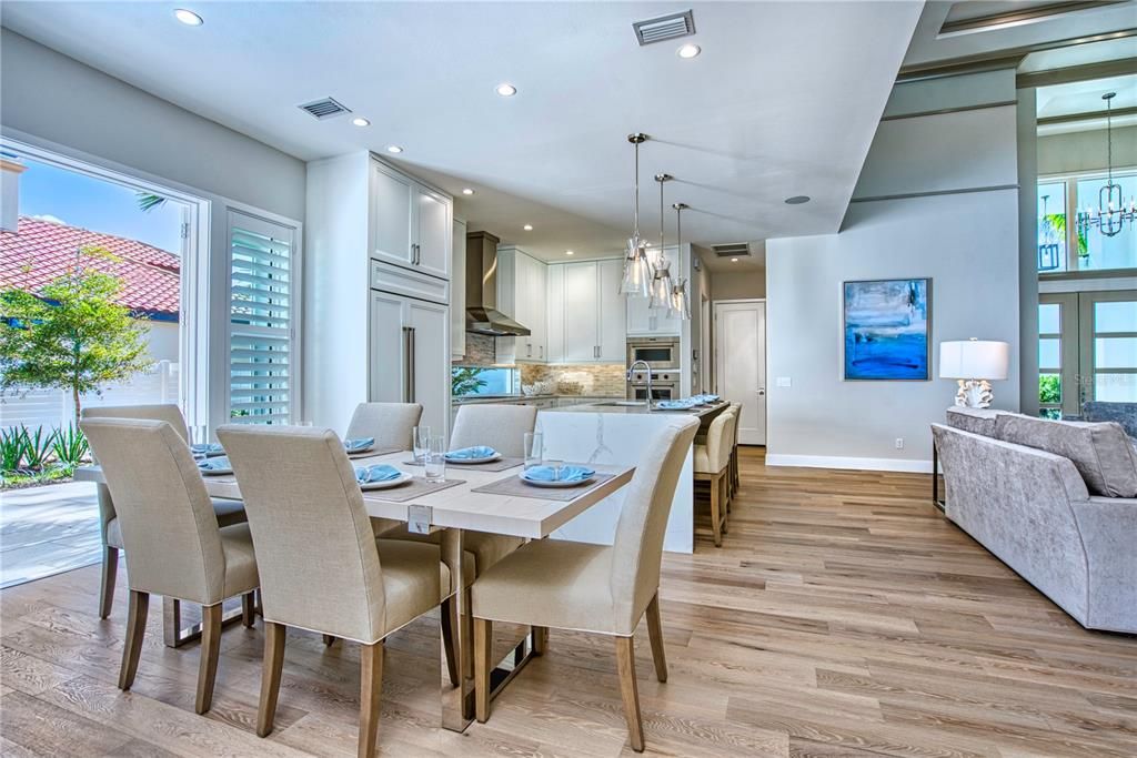 En Venta: $3,657,625 (3 camas, 4 baños, 3034 Pies cuadrados)