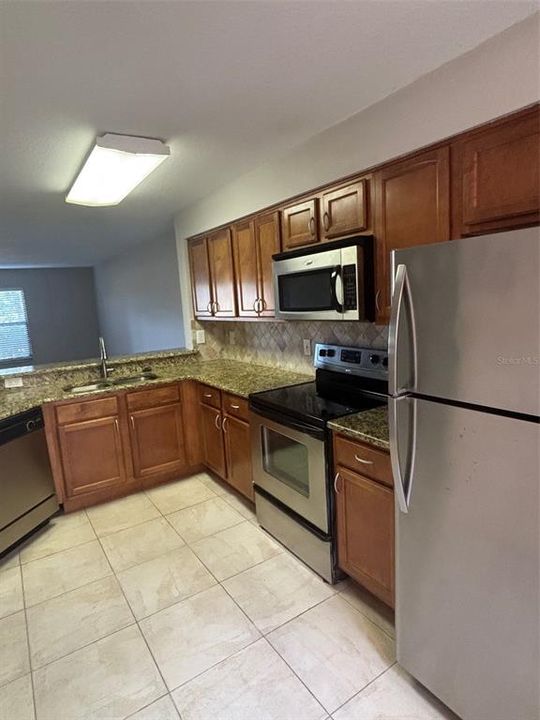 For Rent: $1,895 (2 beds, 2 baths, 1014 Square Feet)