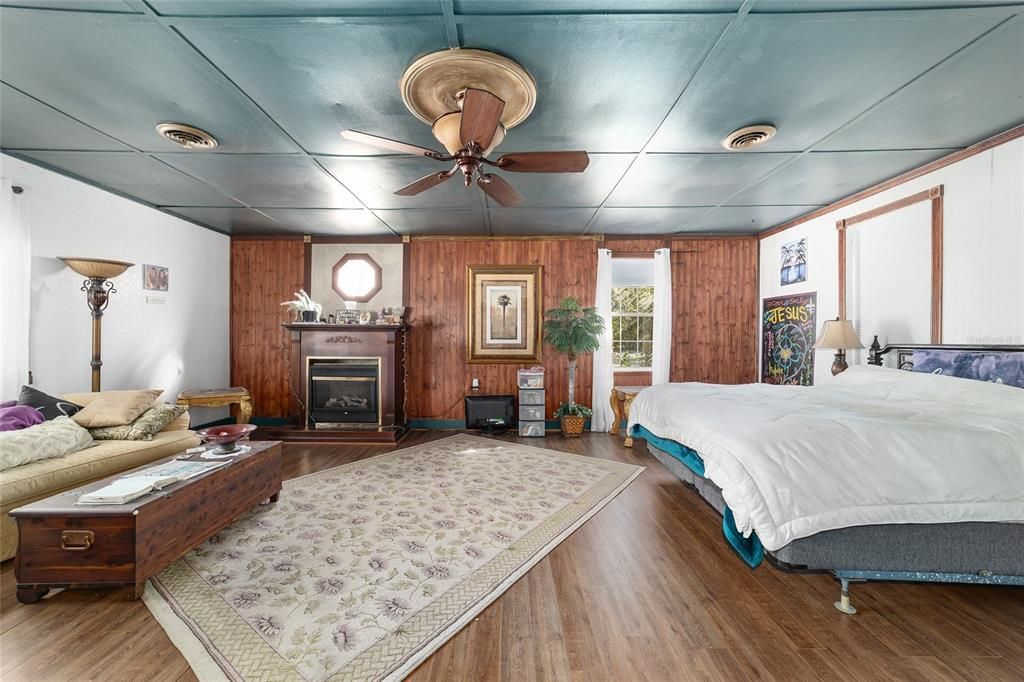 For Sale: $550,250 (4 beds, 4 baths, 3394 Square Feet)