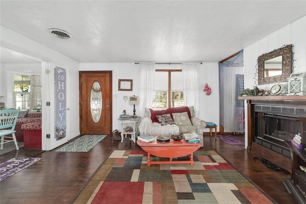 For Sale: $550,250 (4 beds, 4 baths, 3394 Square Feet)