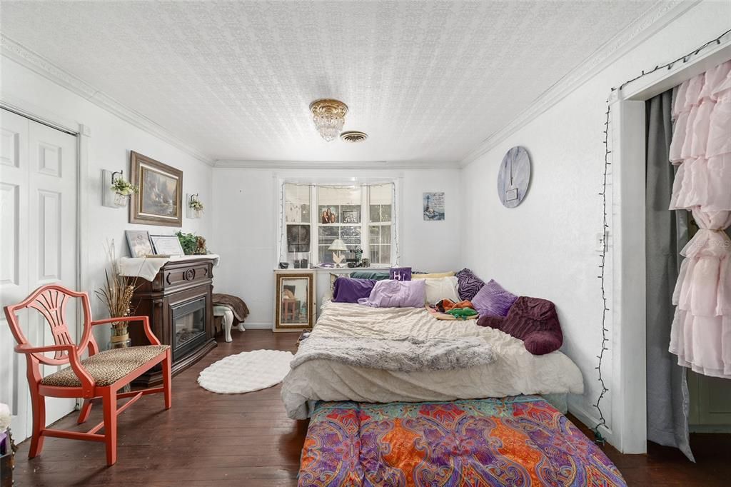 For Sale: $550,250 (4 beds, 4 baths, 3394 Square Feet)