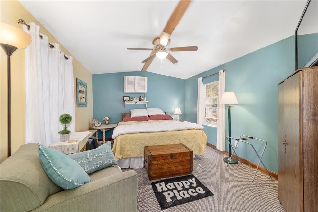 For Sale: $550,250 (4 beds, 4 baths, 3394 Square Feet)