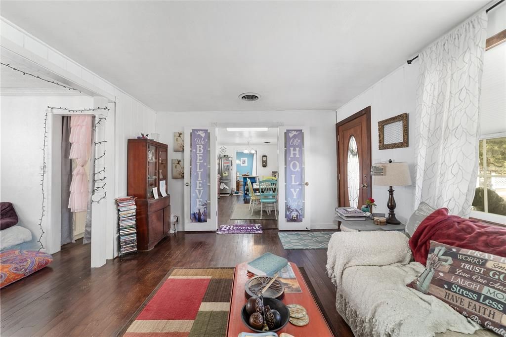 For Sale: $550,250 (4 beds, 4 baths, 3394 Square Feet)