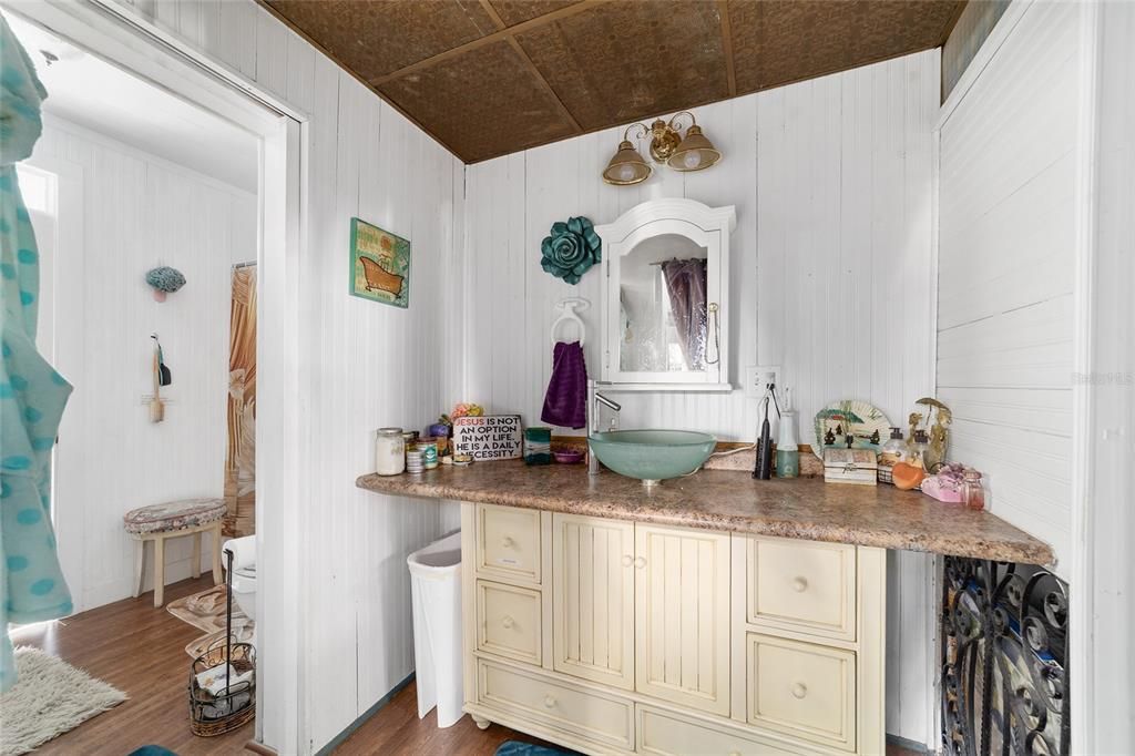 For Sale: $550,250 (4 beds, 4 baths, 3394 Square Feet)