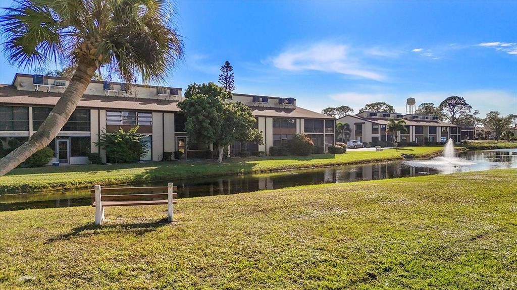 На продажу: $89,900 (1 спален, 1 ванн, 572 Квадратных фут)