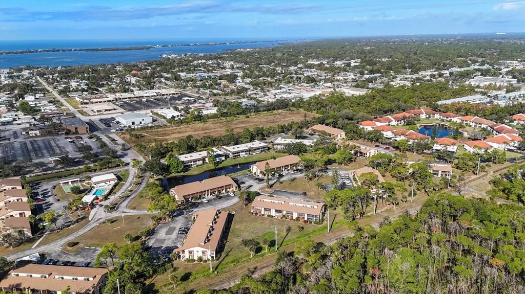 На продажу: $89,900 (1 спален, 1 ванн, 572 Квадратных фут)