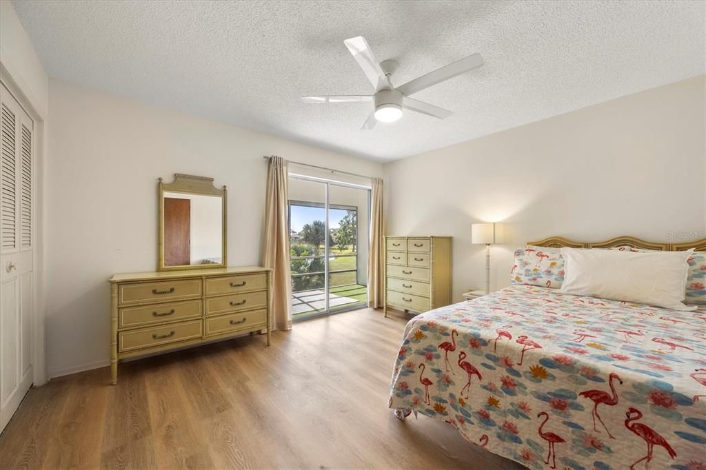 На продажу: $89,900 (1 спален, 1 ванн, 572 Квадратных фут)