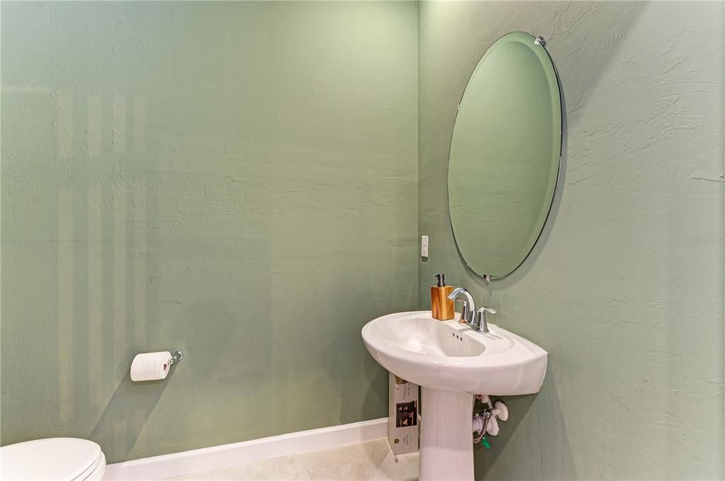 В аренду: $2,950 (3 спален, 2 ванн, 1925 Квадратных фут)