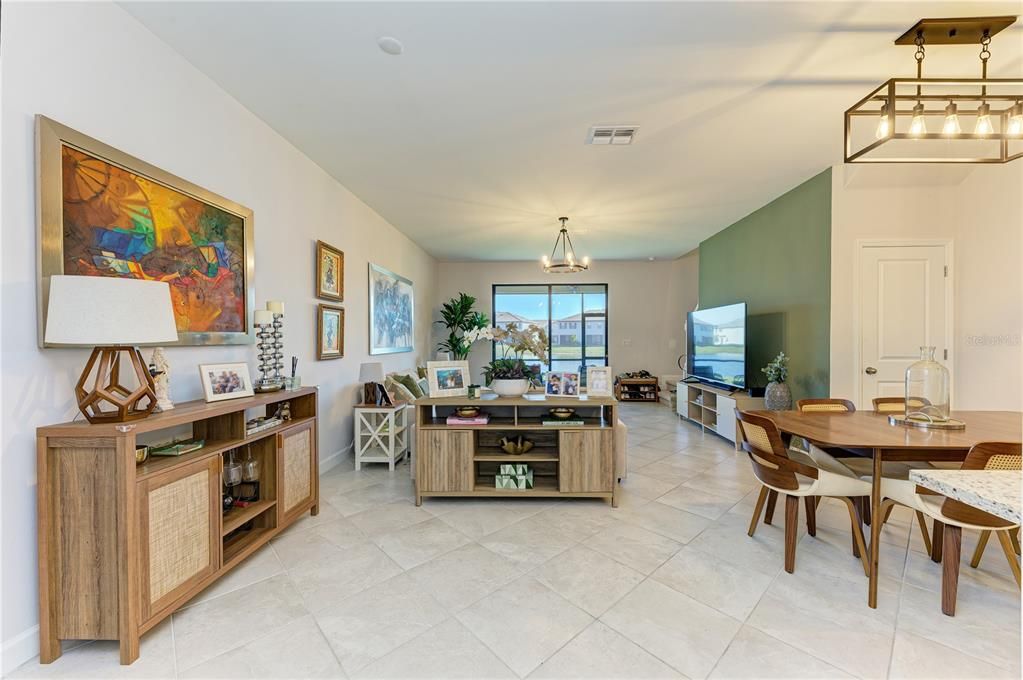 В аренду: $2,950 (3 спален, 2 ванн, 1925 Квадратных фут)