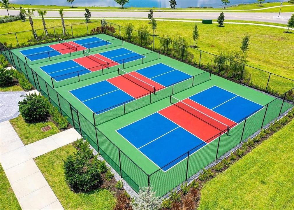 В аренду: $2,950 (3 спален, 2 ванн, 1925 Квадратных фут)