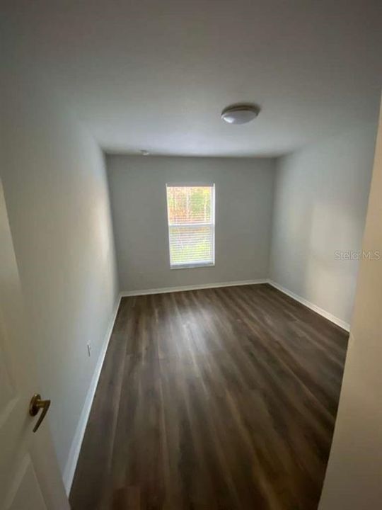 For Rent: $2,400 (3 beds, 2 baths, 1828 Square Feet)