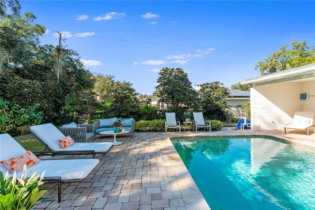 For Sale: $1,425,000 (4 beds, 3 baths, 2306 Square Feet)