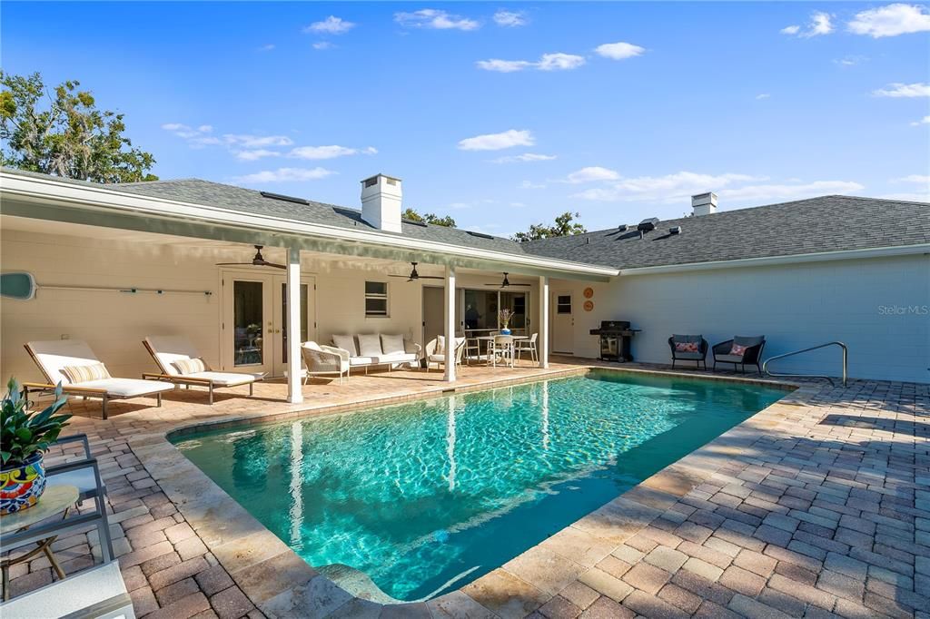 For Sale: $1,425,000 (4 beds, 3 baths, 2306 Square Feet)