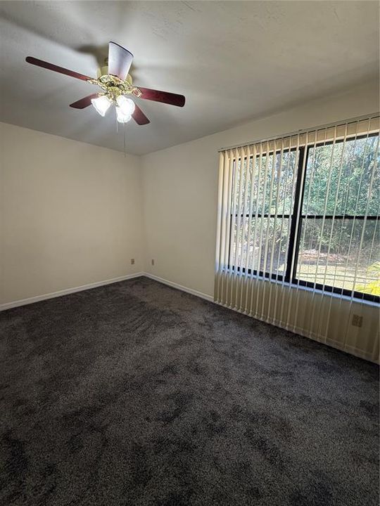 出租: $1,175 (2 贝兹, 1 浴室, 1120 平方英尺)