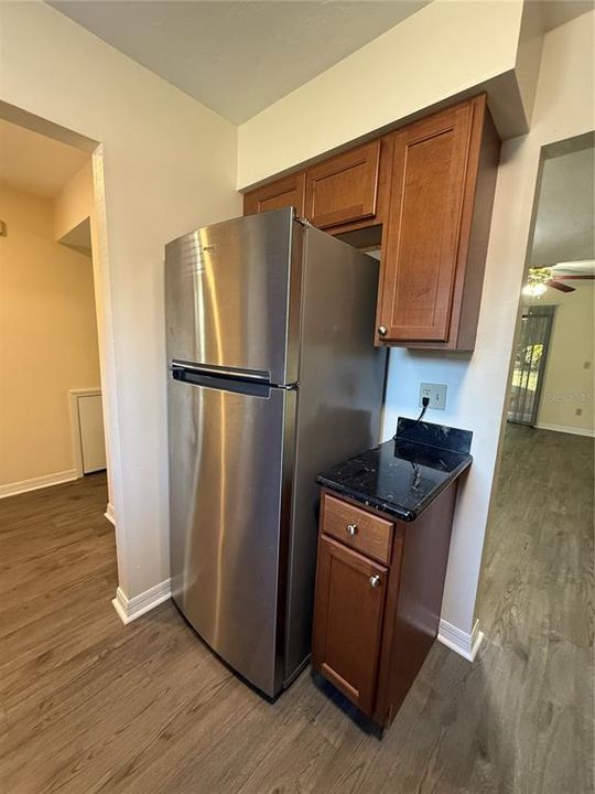 出租: $1,175 (2 贝兹, 1 浴室, 1120 平方英尺)